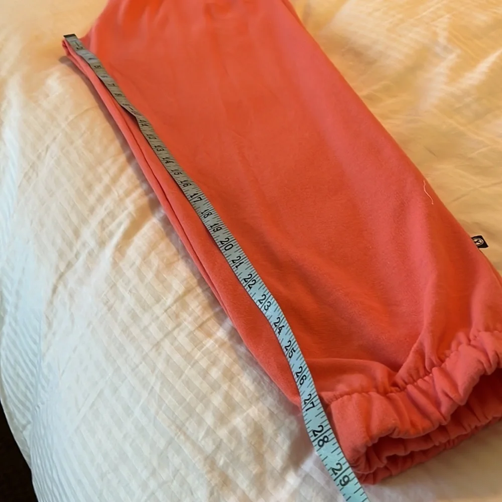 Circle X Cozy Pink Jogger Sweatpants - Picture 7 of 8